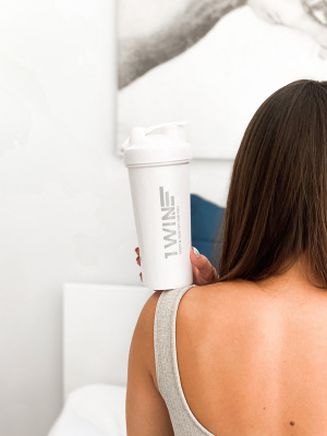 1WIN / Шейкер 600ml, Белый